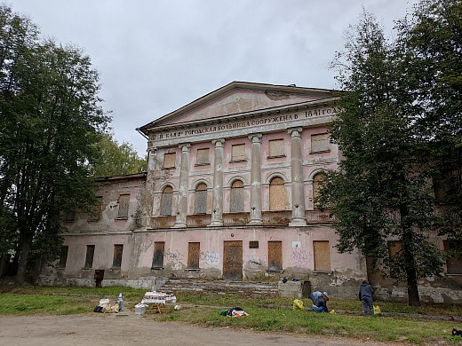 В Шуе экоактивисты занялись Киселёвской больницей 